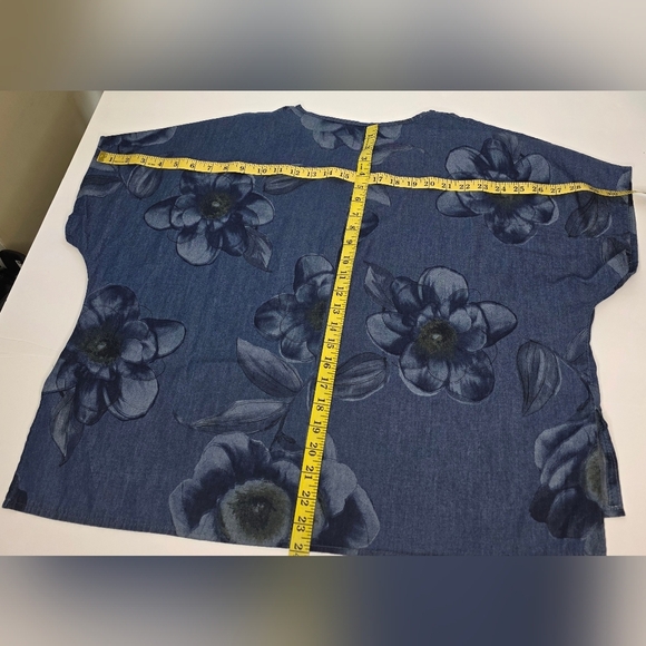Boxy Floral Blue Cotton Blend Top Lg - Picture 4 of 5